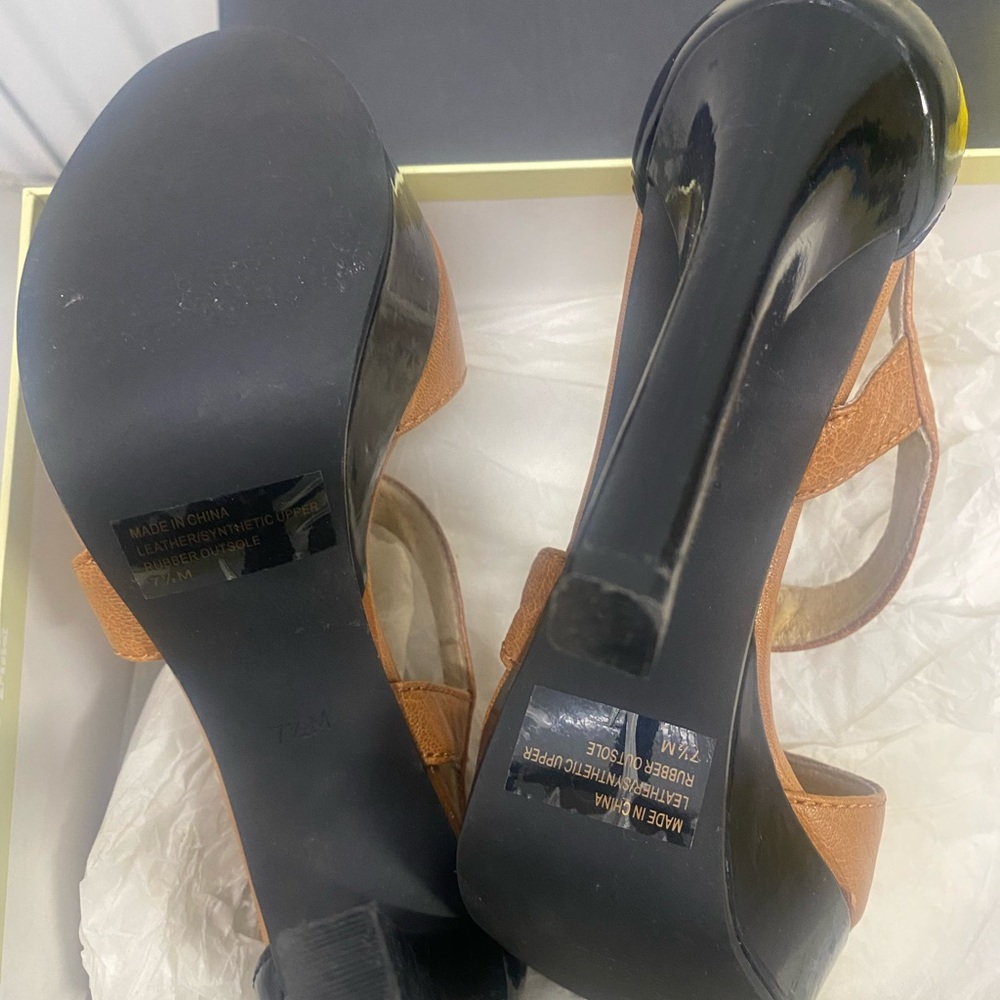Michael Kors Fulton Madras platform heels - Picture 7 of 9
